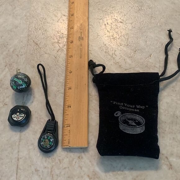 Bundle of 3 compasses W/Bag - Picture 2 of 2